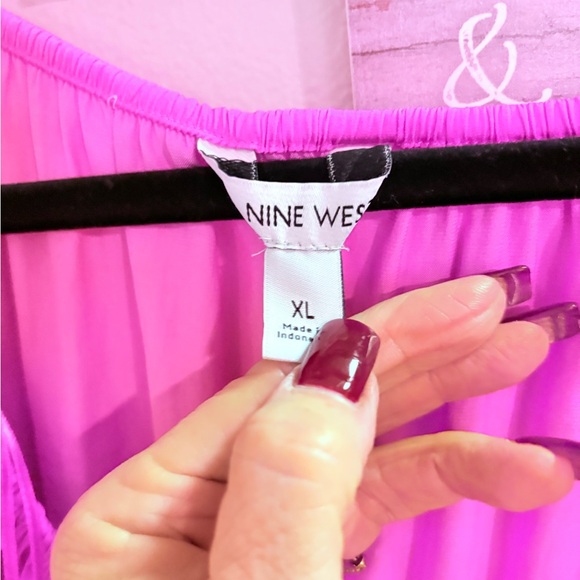 Nine West Vibrant Pink Blouse - Picture 2 of 3
